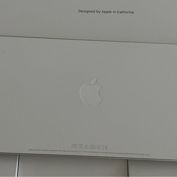 Apple Wireless Keyboard - Picture 10 of 11